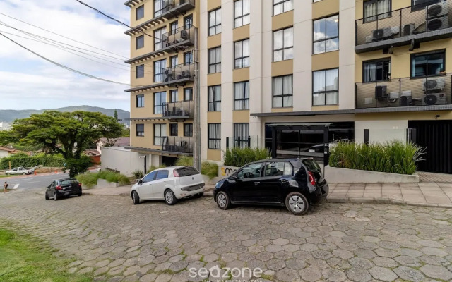 Sophistication and Comfort in Carvoeira Sre0201