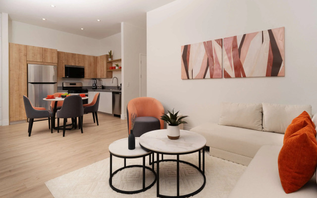 Otonomus Hotel - Las Vegas