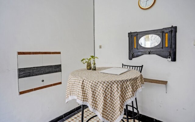 OYO Life 92030 Ef Palm Guest House Family