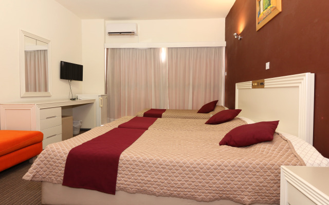 Kings Hotel