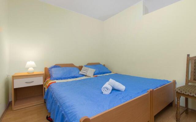 Bulat Sea View Apartments