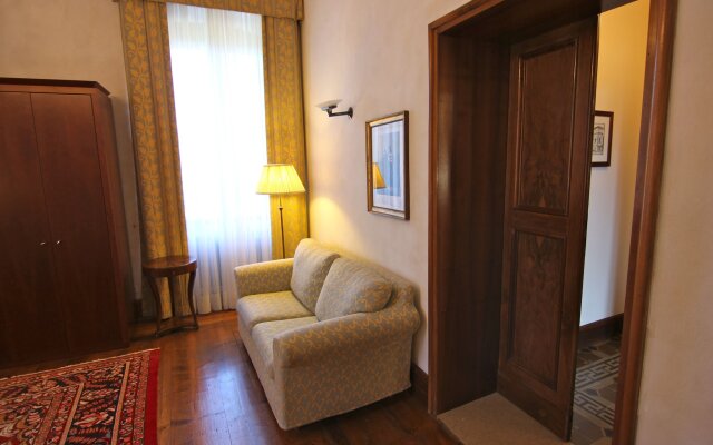 Hotel Villa Giona