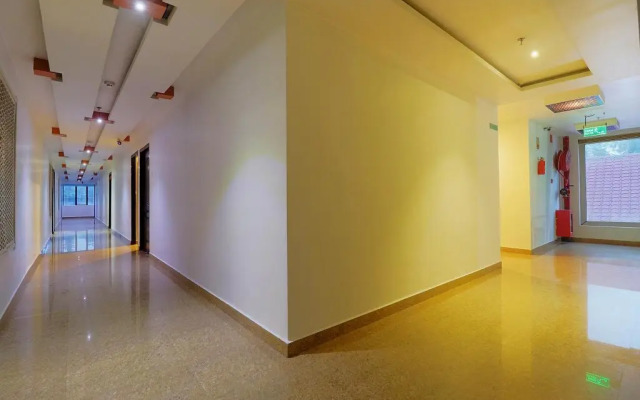 Harshavardhana Inn by OYO Rooms