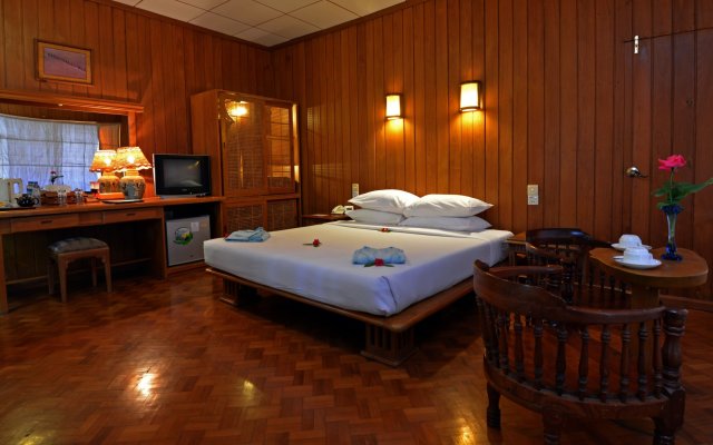 Bagan Thande Hotel (Old Bagan)