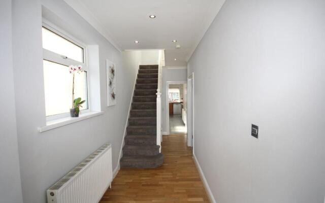 Hounslow House