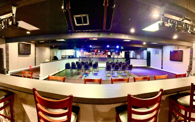 OYO Hotel M Morgantown - WVU Area