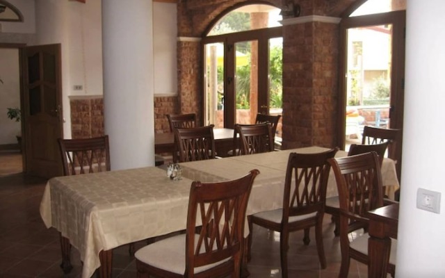 Levantin Inn 12 Room N11