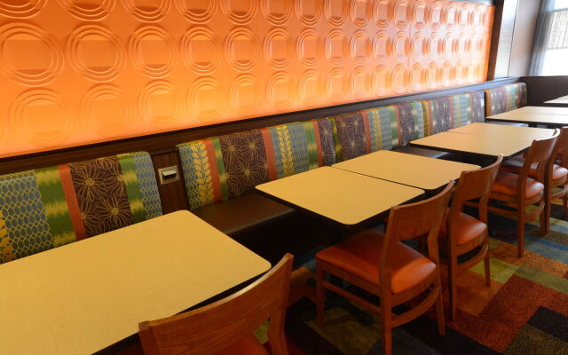 Fairfield Inn & Suites Bowling Green