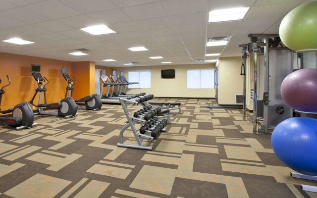 Courtyard By Marriott Vanderbilt-West End