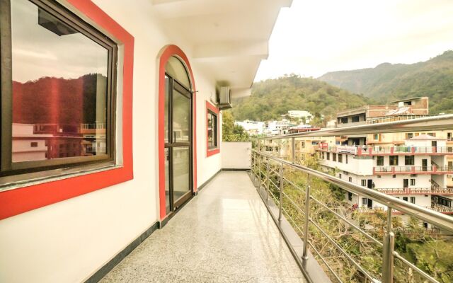FabHotel Om Shivaay Inn