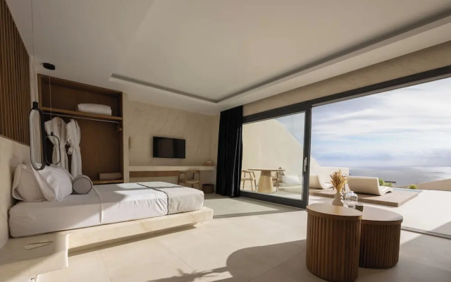 Pnoe Luxury Suites