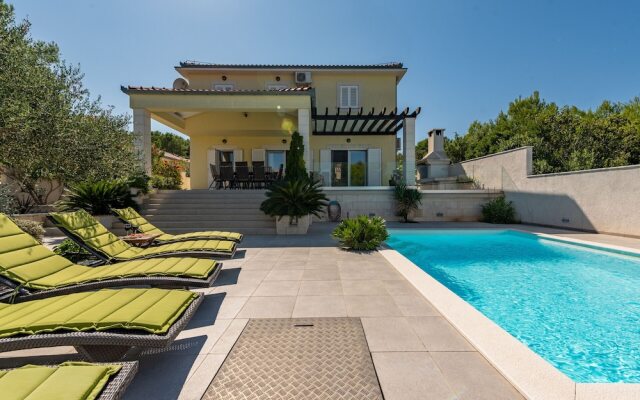 Villa Tatijana
