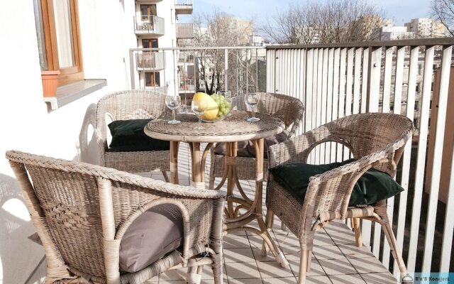 Warsaw Concierge Saxon Apartment