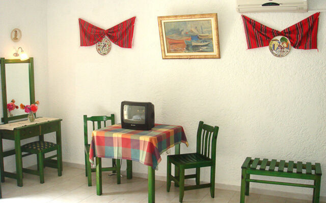 Finiki View Hotel Apartments