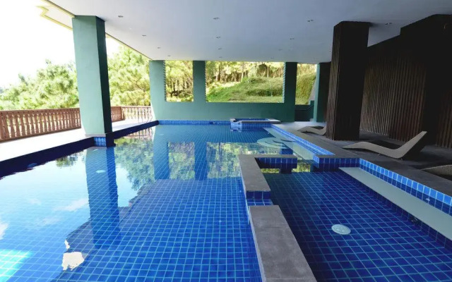 Crosswinds Resort Suites