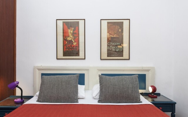 Opera House - Monti Area