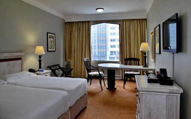 Capetonian Hotel