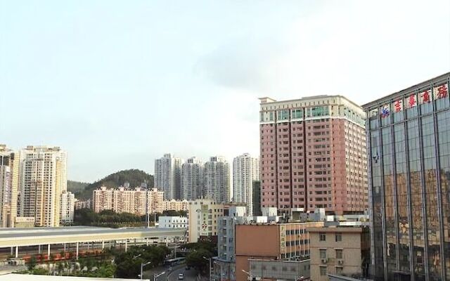 Jihua Business Hotel