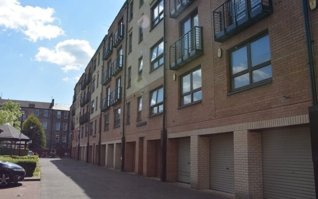 Glasgow West Apartments