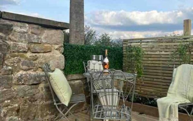 Immaculate 2-bed House in Embsay, Skipton