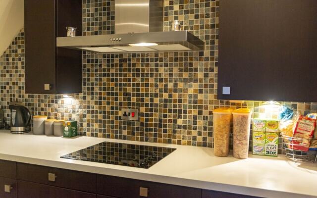 The Apartment No 2 The Old Red King Pub