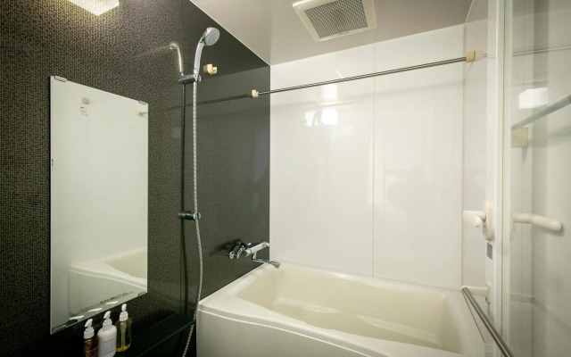 Residential Hotel B:CONTE Asakusa