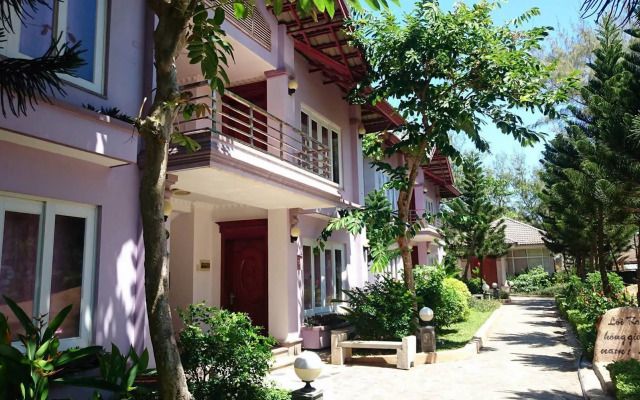 Tran Chau Beach & Resort