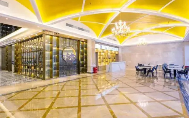 Hawaii International Hotel (Shenzhen Fuyuan Exhibition)