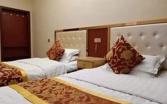 Xinye Liangyuan Hotel