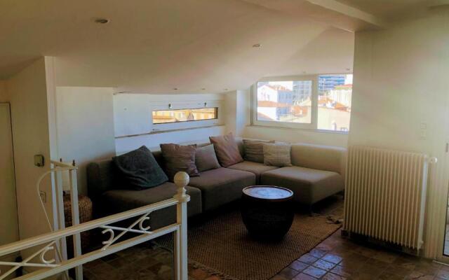 Citilet 5 Cosy apartment with balcony and sea view