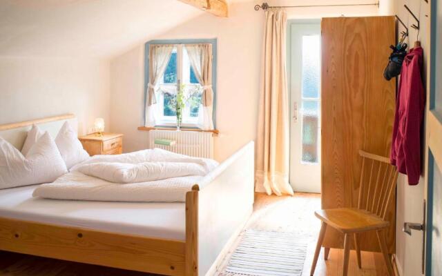 hepi Lodge