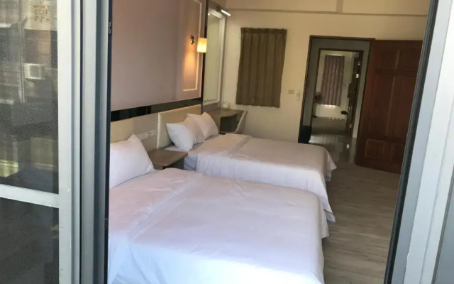 71 Cafe B&B