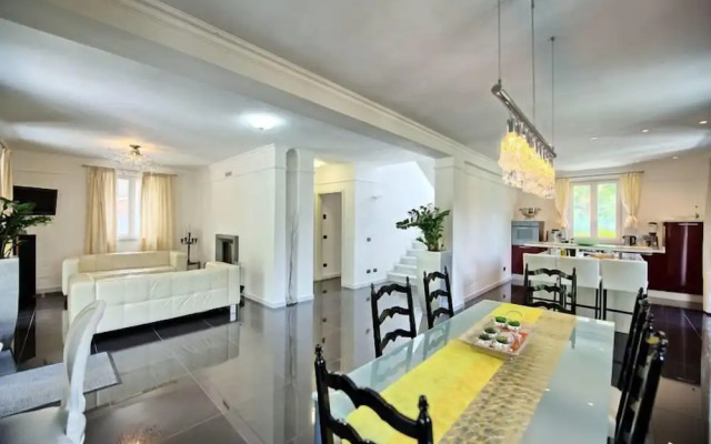Villa Raffaela