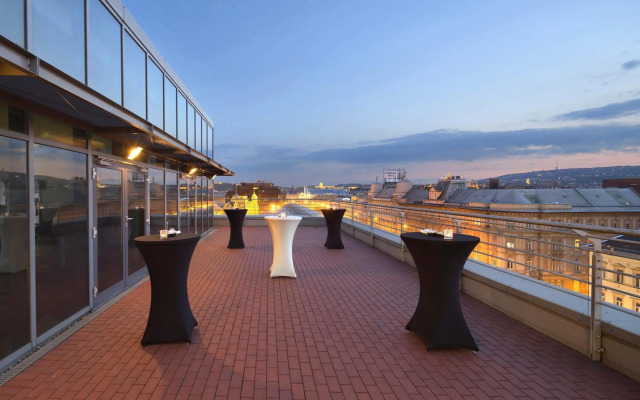 Crowne Plaza Budapest by IHG