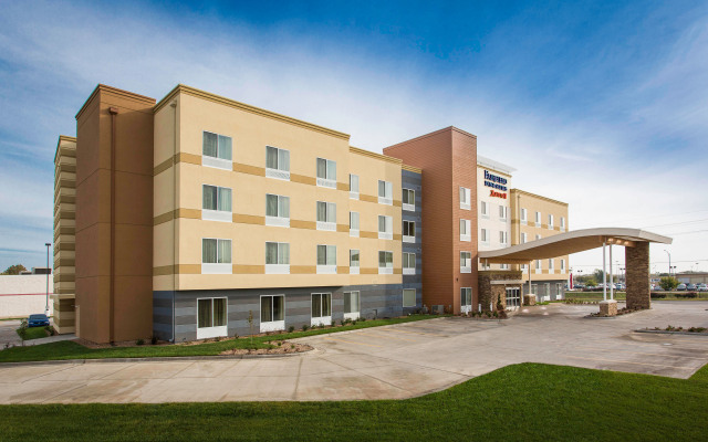 Fairfield Inn & Suites Hutchinson