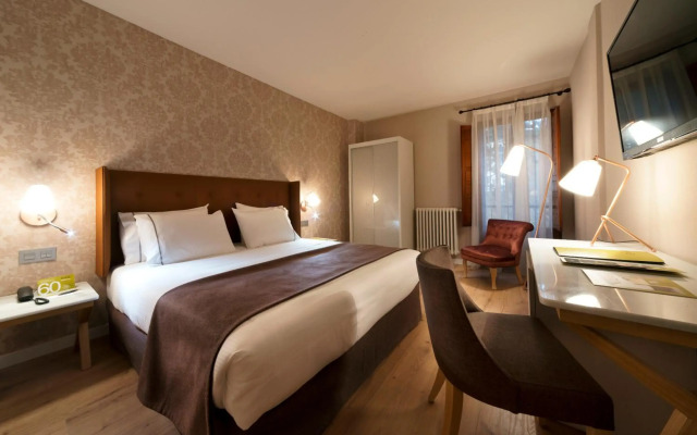 Exe Casa de Los Linajes