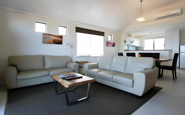 Margarets Beach Resort