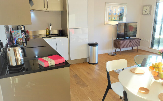 Feltham Two Beds by Vantage Apartments