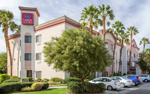 Comfort Suites Palm Desert I-10