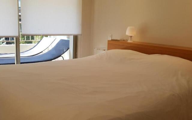 Welcome to Cannes - BRANLY