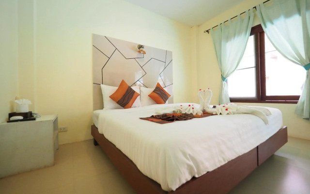 Lanta Fevrier Resort