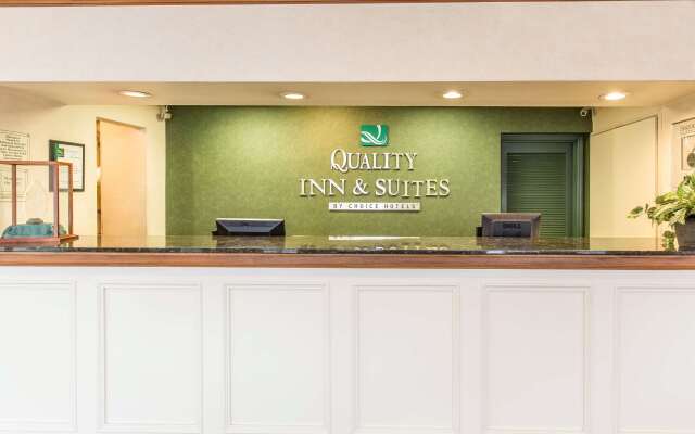 Quality Inn & Suites McDonough South I-75