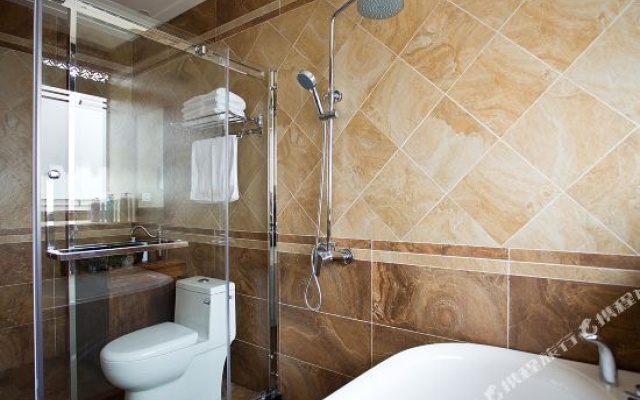 Manshan Caotang Snow Mountain Viewing Boutique Inn – Bathroom – Lijiang