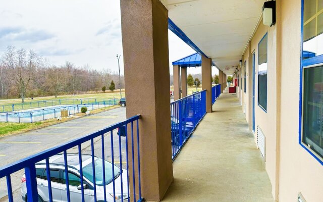 Happy Stay Inn Madisonville I-69 By OYO