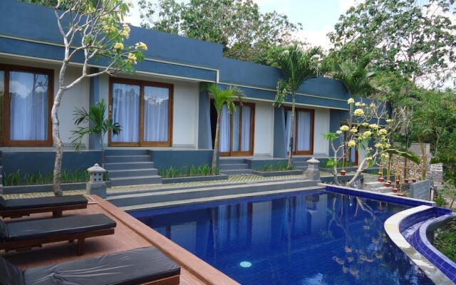 Terrace Ampels Villa