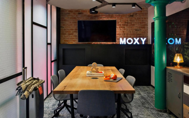 Moxy Warsaw Praga