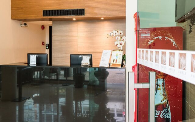 Amber Boutique Silom Hotel