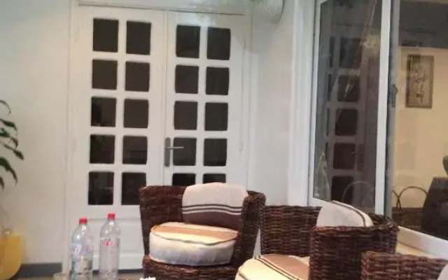 Comme Chez Soi 1