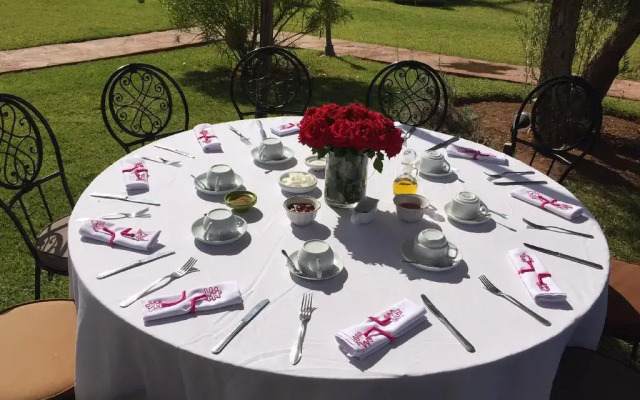 Les Jardins De Zyriab