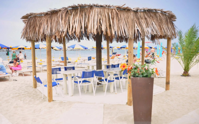 Grand Hotel Azzurra Club Lido Adriano